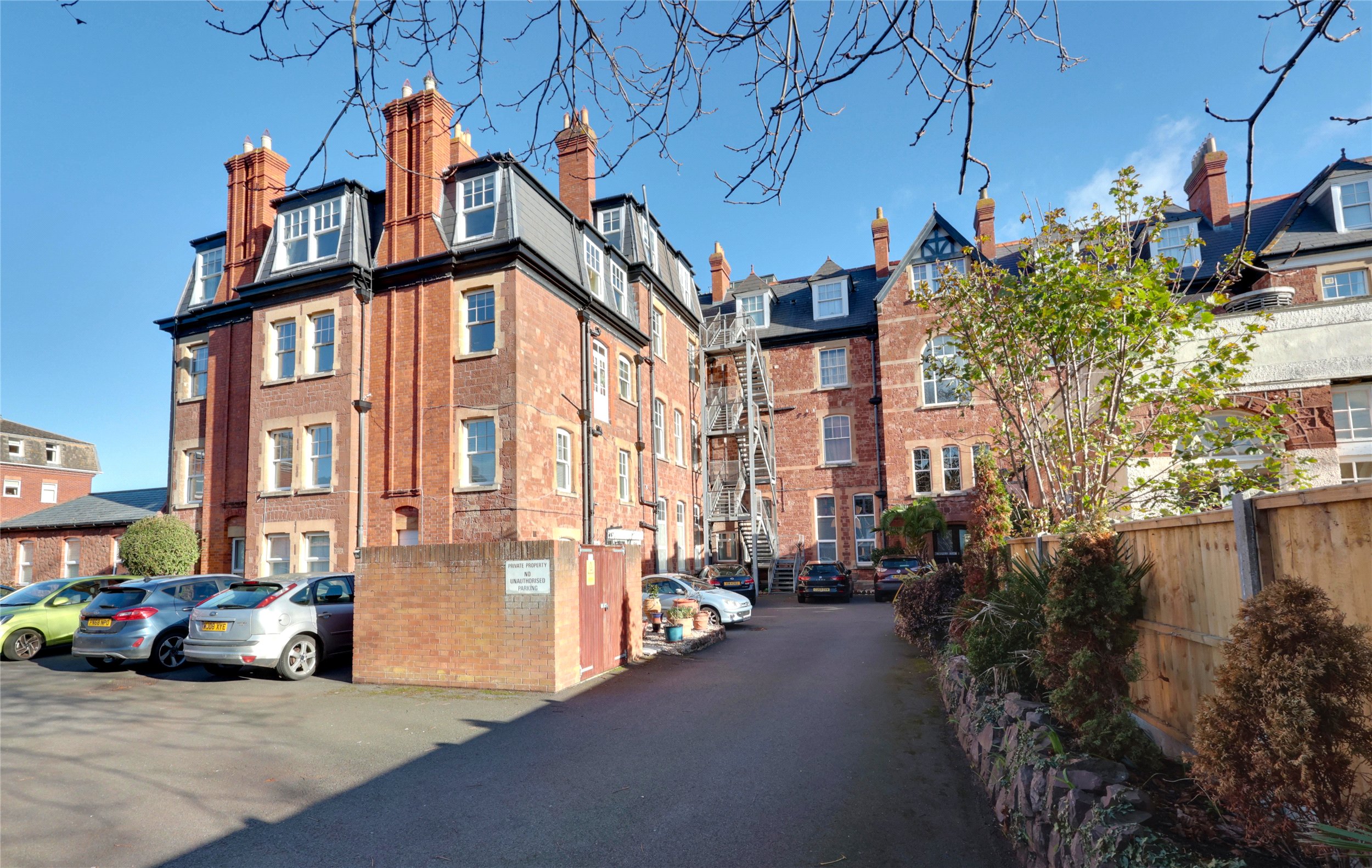 Metropole Court, Minehead, TA24