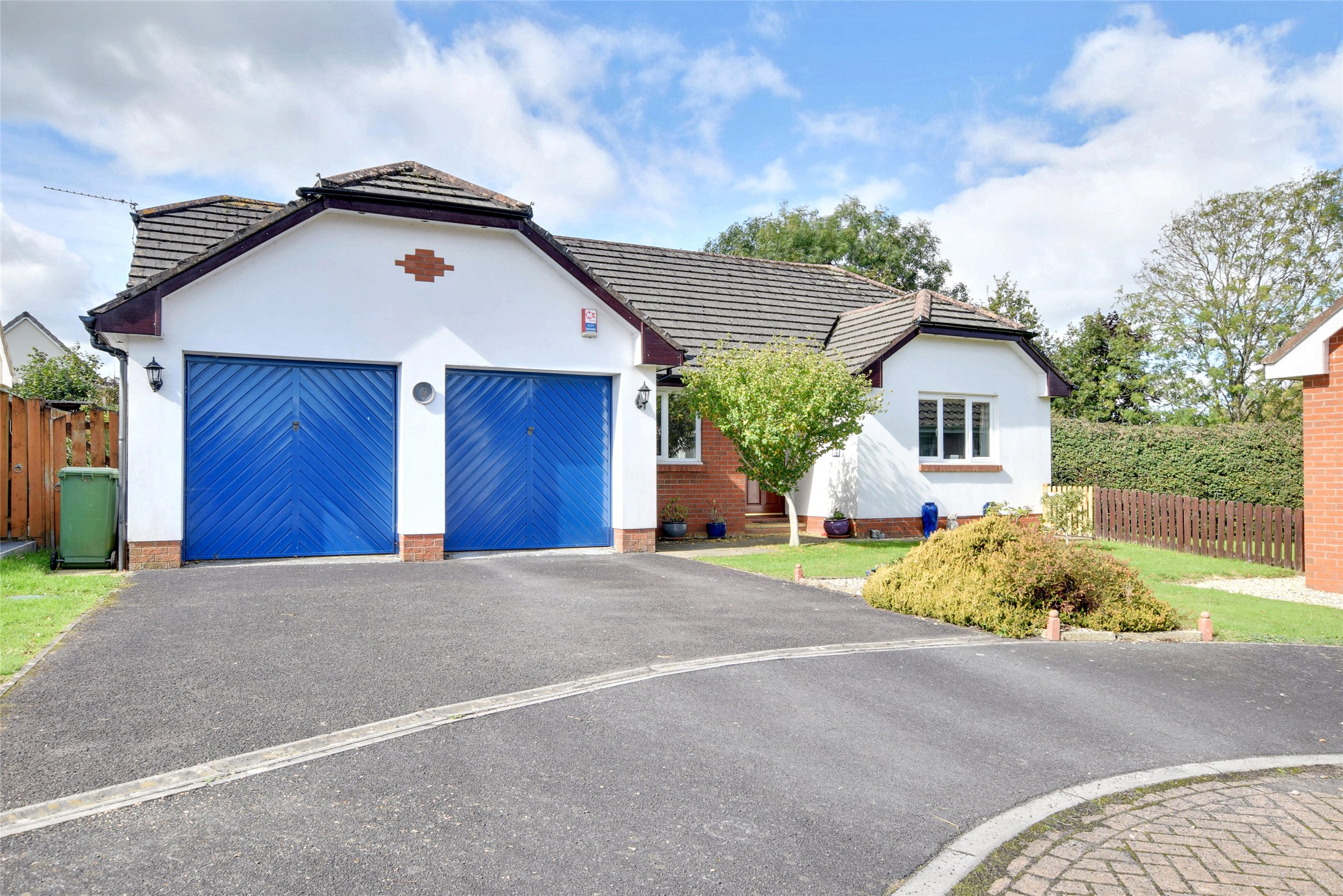 Hele Close, Roundswell, Barnstaple, Devon, EX31