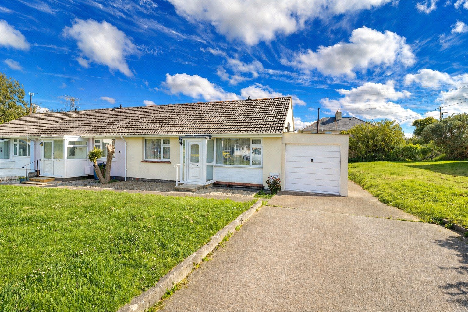 Estuary View, West Yelland, Barnstaple, Devon, EX31