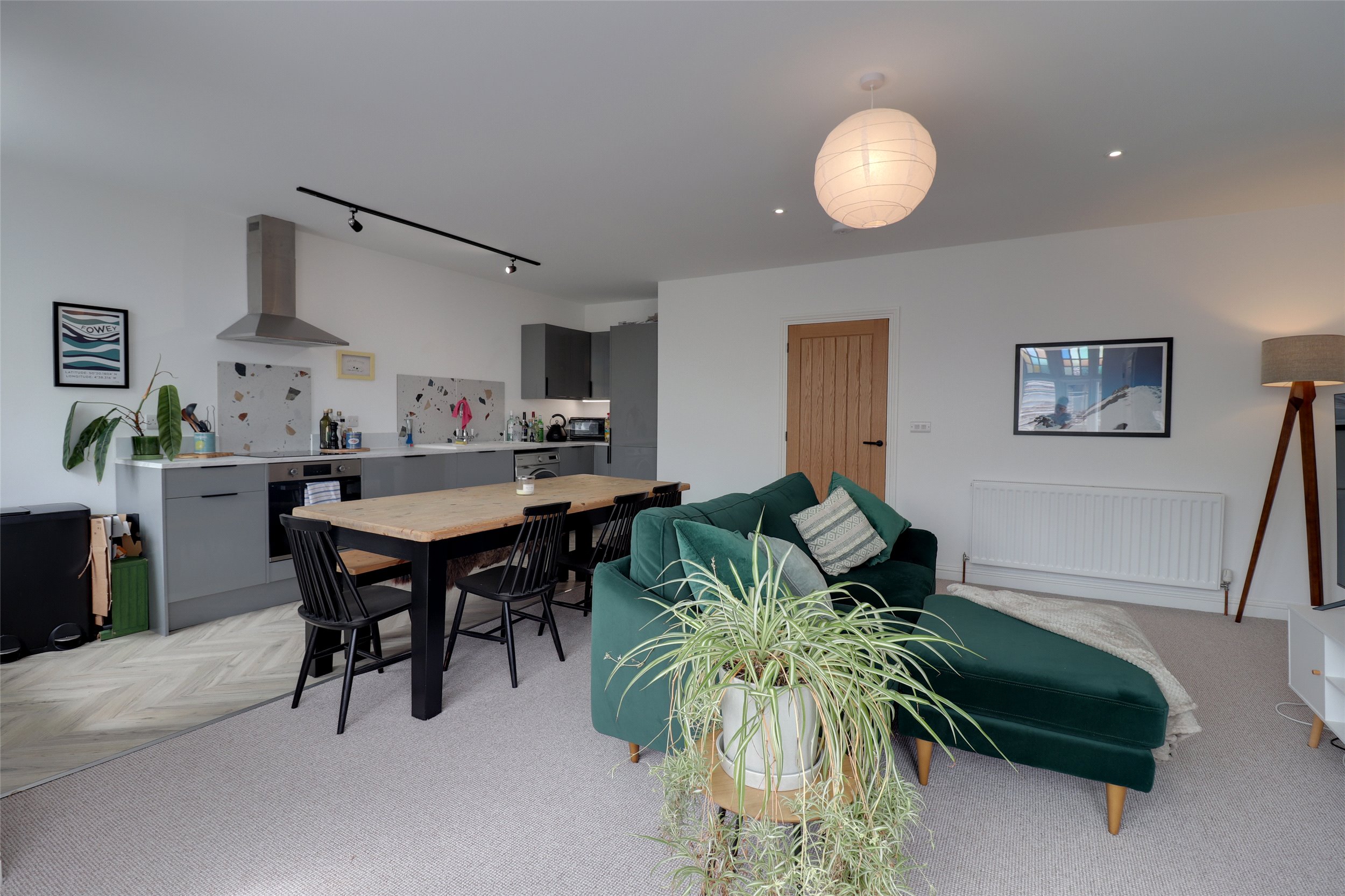 Queen Annes, High Street, Bideford, EX39