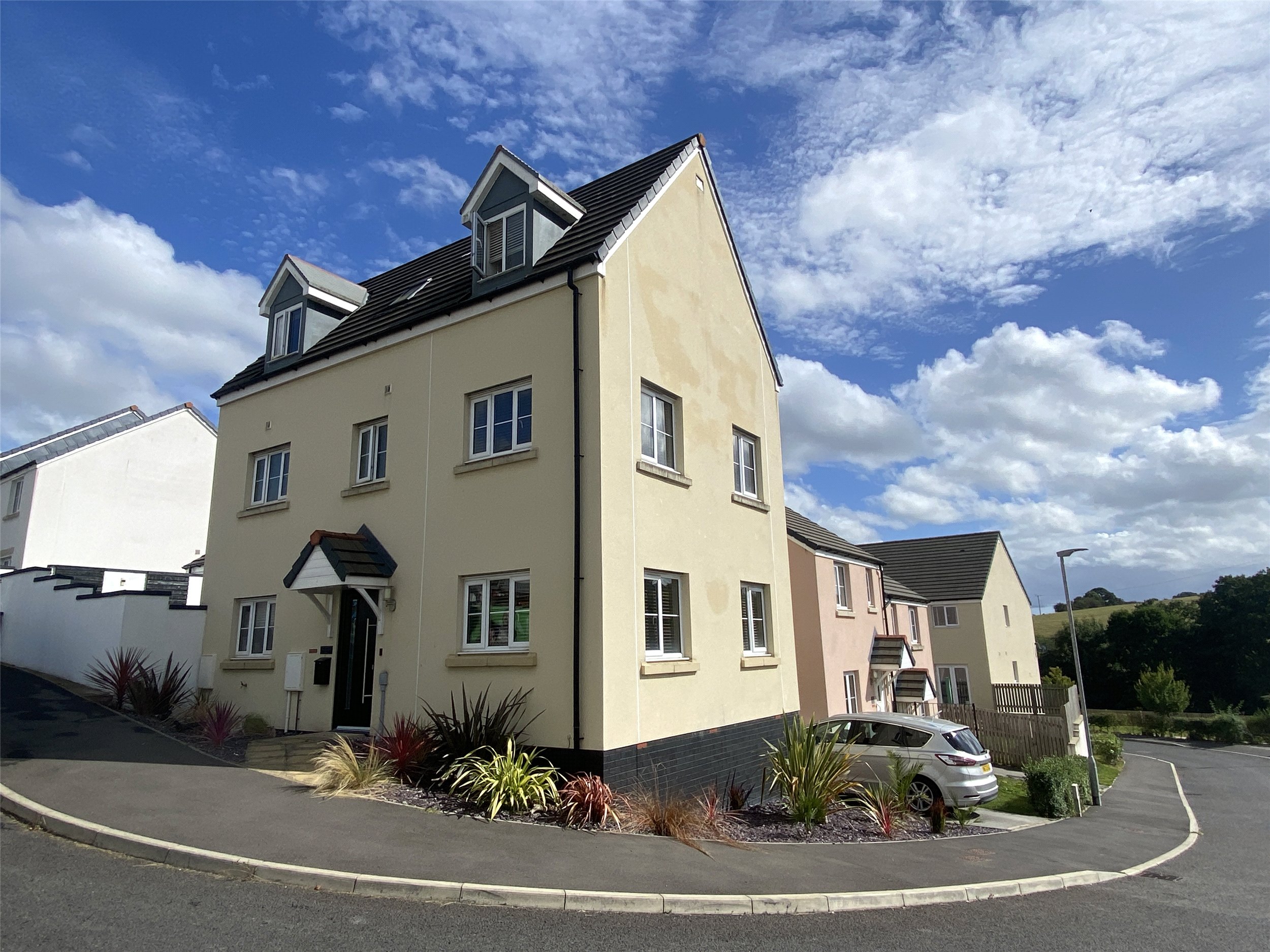 Chestnut Drive, Launceston, Cornwall, PL15
