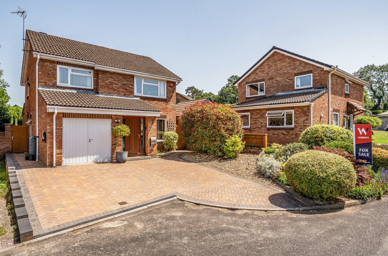 Oakfield Park, Wellington, Somerset, TA21