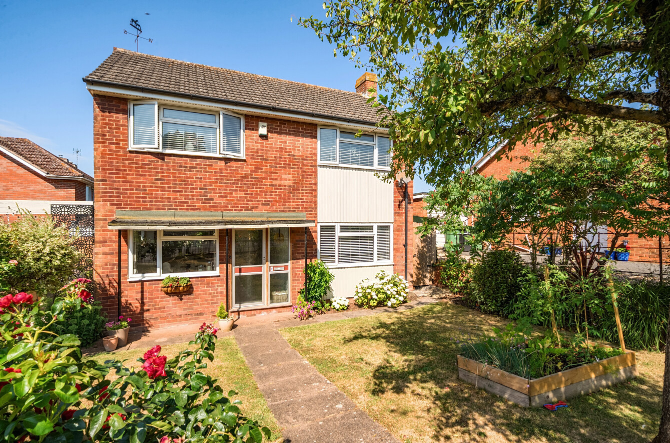 Elms Road, Wellington, Somerset, TA21