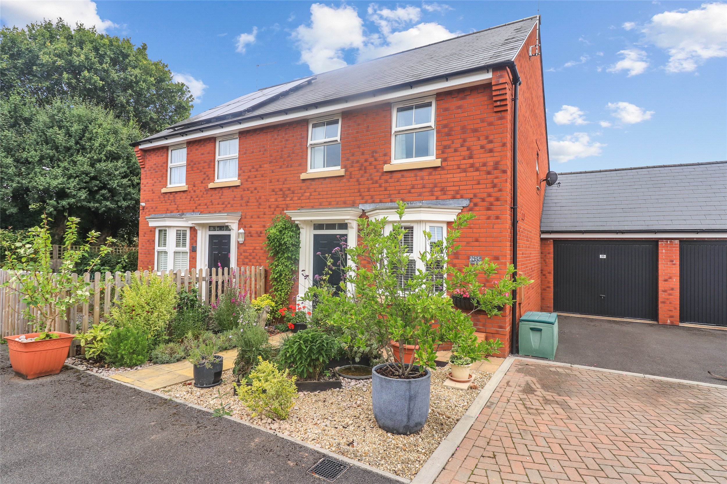 Dixon Close, Wiveliscombe, Taunton, Somerset, TA4