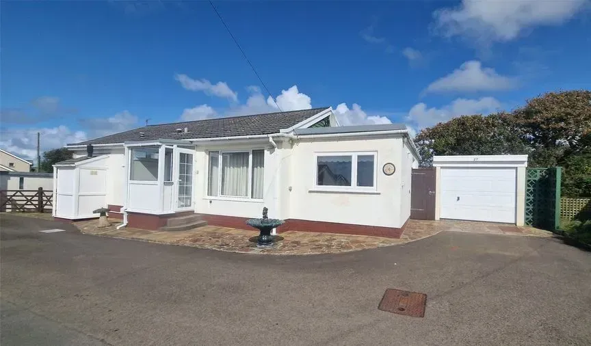Bungalow for sale with 3 bedrooms in Trelawney Avenue, Poughill, Bude