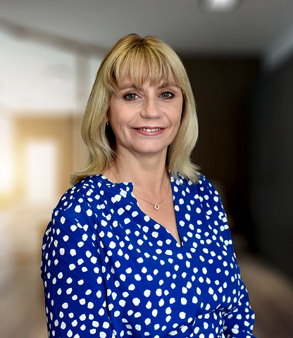 Jayne Dover - Webbers
