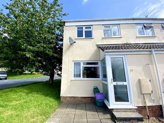Walnut Way, Barnstaple, Devon, EX32