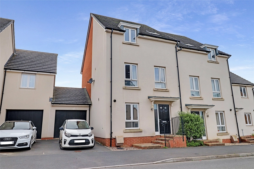 House for sale with 4 bedrooms in Claypits Road, Roundswell, Barnstaple