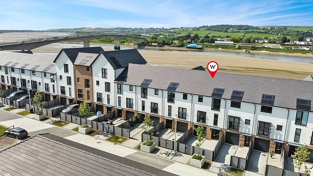 Taw Wharf, Sticklepath, Barnstaple, EX31