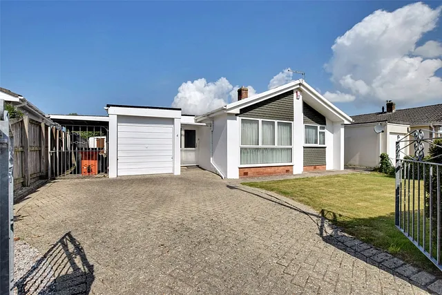 Heyswood Avenue, Barnstaple, Devon, EX32