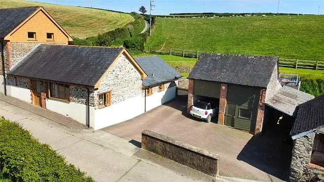 Coombe Farm, Swimbridge, Barnstaple, Devon, EX32
