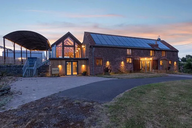 Charlynch Lane, Bridgwater, Somerset, TA5