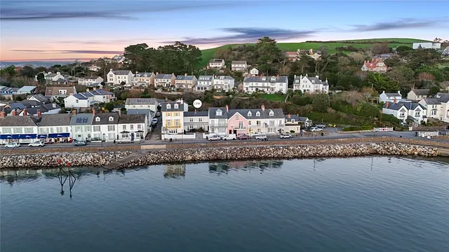 Marine Parade, Instow, Bideford, Devon, EX39