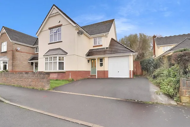 Barleycorn Fields, Landkey, Barnstaple, Devon, EX32