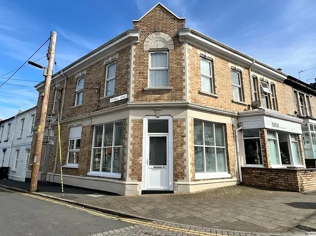 Newport Road, Barnstaple, Devon, EX32
