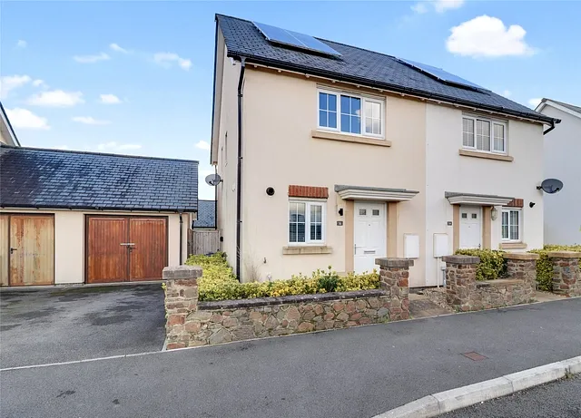 Seaking Road, Fremington, Barnstaple, Devon, EX31