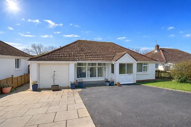 Elmfield Road, Bickington, Barnstaple, Devon, EX31