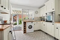 Russell Close, Landkey, Barnstaple, Devon, EX32