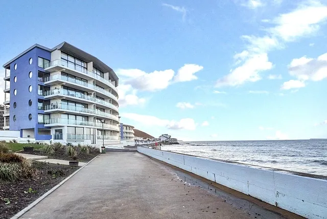 Bath Hotel Road, Westward Ho, Bideford, Devon, EX39