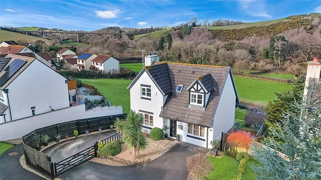 Maine Close, Bideford, Devon, EX39