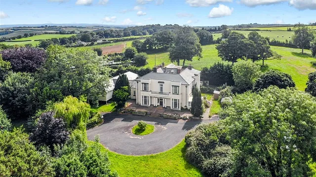 Woodtown, Alverdiscott Road, Bideford, Devon, EX39