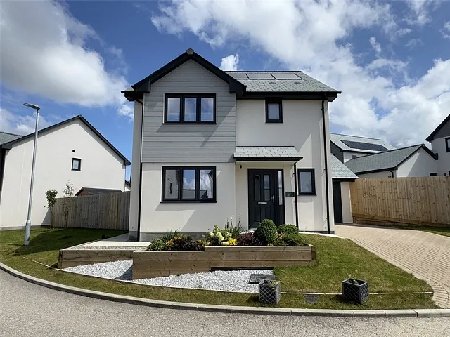 Oakwood Drive, Bodmin, Cornwall, PL31