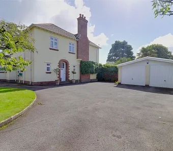 Lower Park Road, Braunton, Devon, EX33 - Webbers