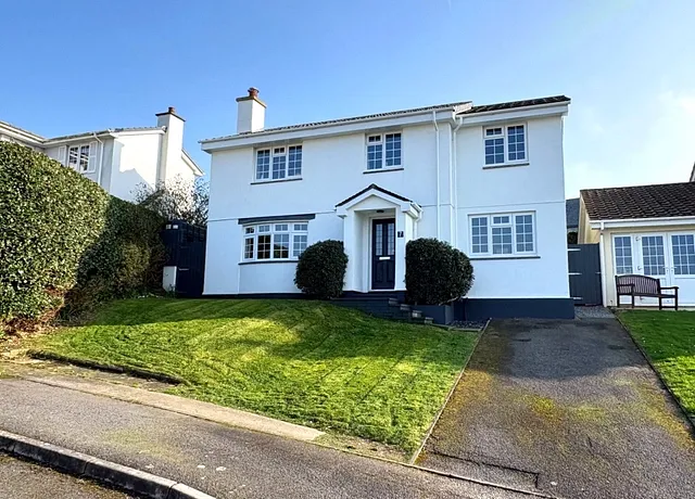 Home Farm Close, Croyde, Braunton, Devon, EX33