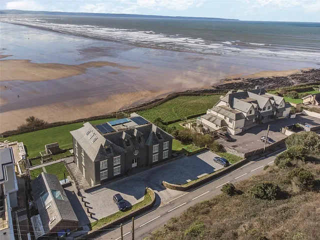 Penthouse, The Chalet, Saunton, Braunton, Devon, EX33