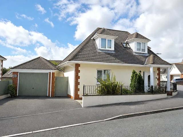 Littlebridge Meadow, Bridgerule, Holsworthy, EX22