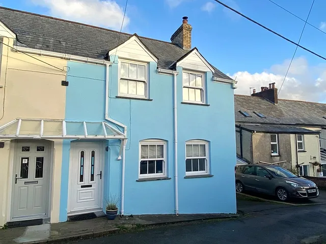 Viaduct View, Holsworthy, EX22