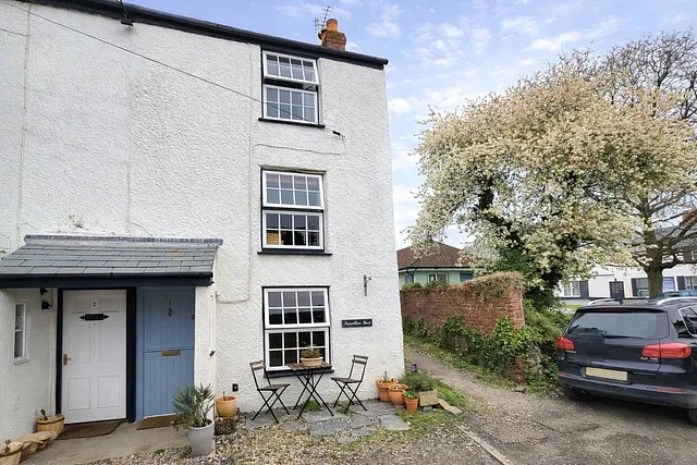 Crawford Cottages, The Leat, Stratton, EX23
