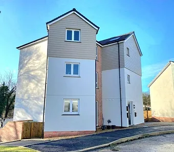 Brooks Avenue, Holsworthy, Devon, EX22 - Webbers