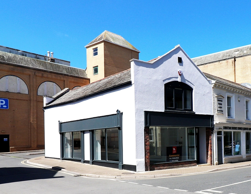 Commercial Retail to rent in Boutport Street, Barnstaple, EX31 bers