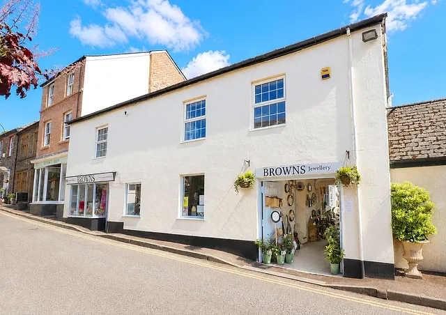 High Street, Dulverton, TA22