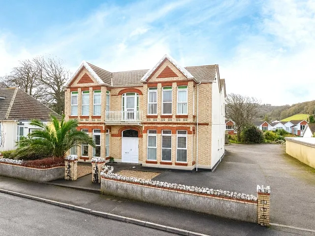 Broad Park Avenue, Ilfracombe, Devon, EX34