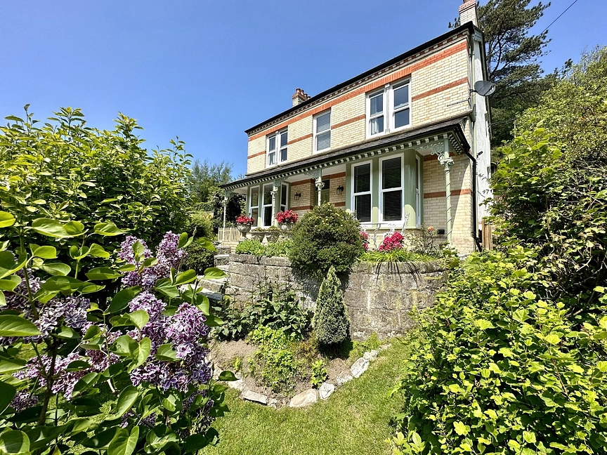 House for sale with 4 bedrooms in Higher Slade Road, Devon