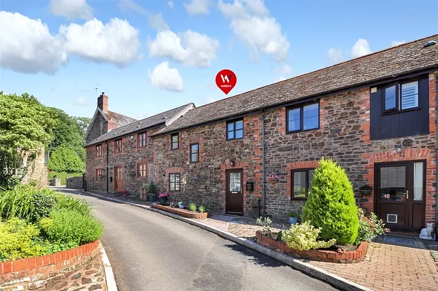 1 Eggesford Country Estate, Chulmleigh, Devon, EX18