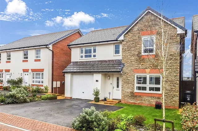 Laker Close, Wiveliscombe, Taunton, Somerset, TA4
