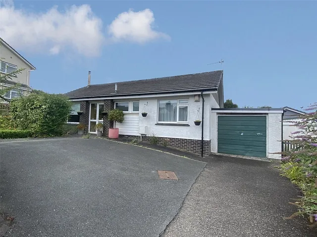 Hendra Vale, Launceston, Cornwall, PL15
