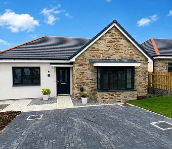 Oakdene, Fore Street, Lifton, Devon, PL16 - Webbers