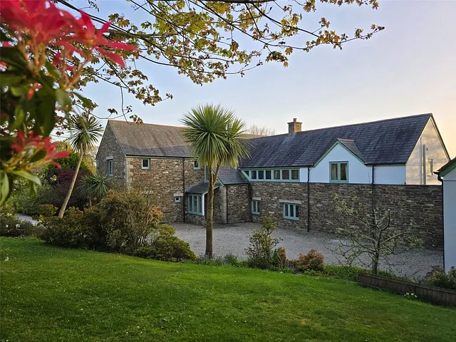 Windmill Hill, Launceston, Cornwall, PL15