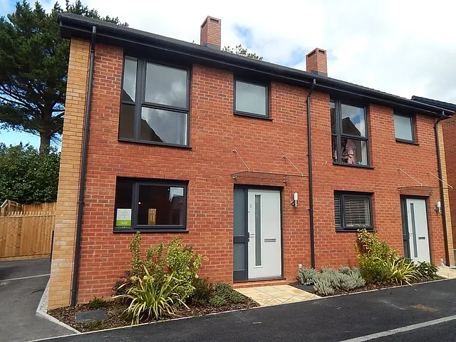 Oak Close, Bickington, Barnstaple, Devon, EX31