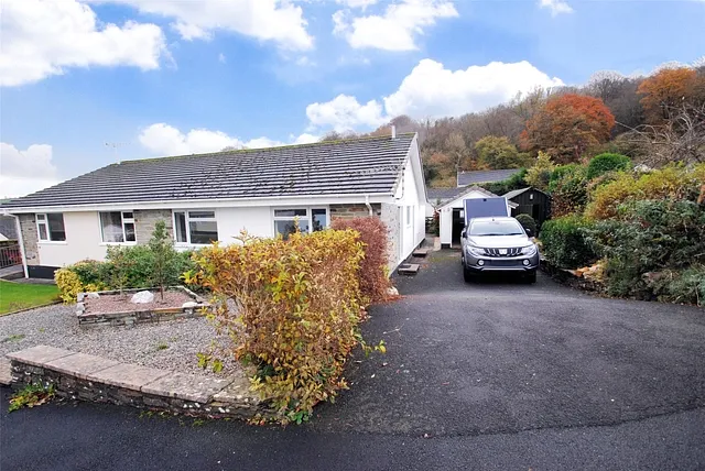 Hornapark Close, Lifton, Devon, PL16