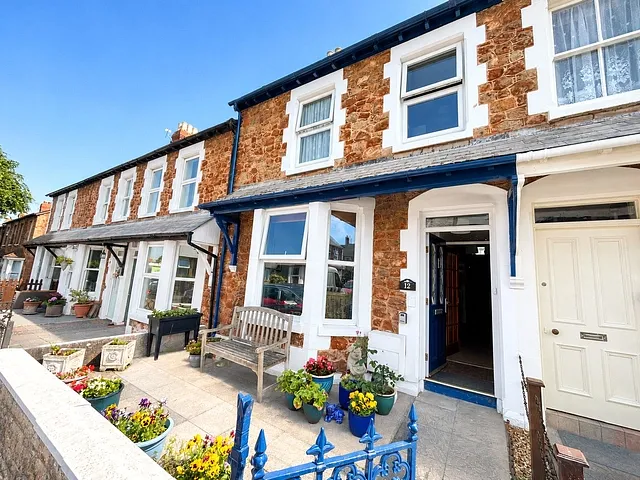 Summerland Avenue, Minehead, Somerset, TA24