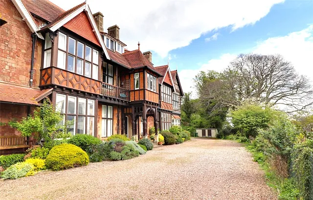 St. Michaels Road, Minehead, TA24