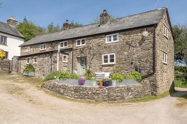 Dulverton, Somerset, TA22