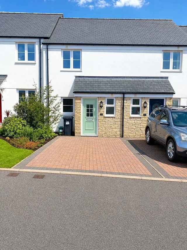 Churchtown Close, Roche, St. Austell, PL26