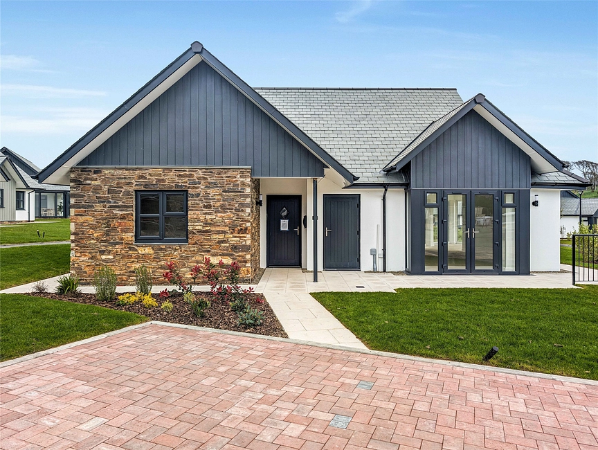 Bungalow for sale with 2 bedrooms in Kenwith Meadows, Abbotsham