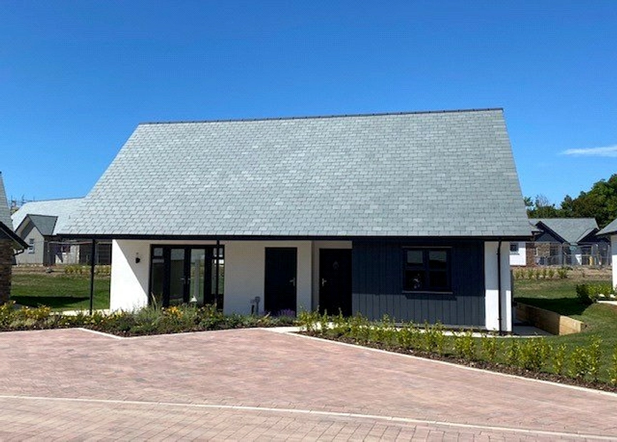 Bungalow for sale with 2 bedrooms in Kenwith Meadows, Abbotsham